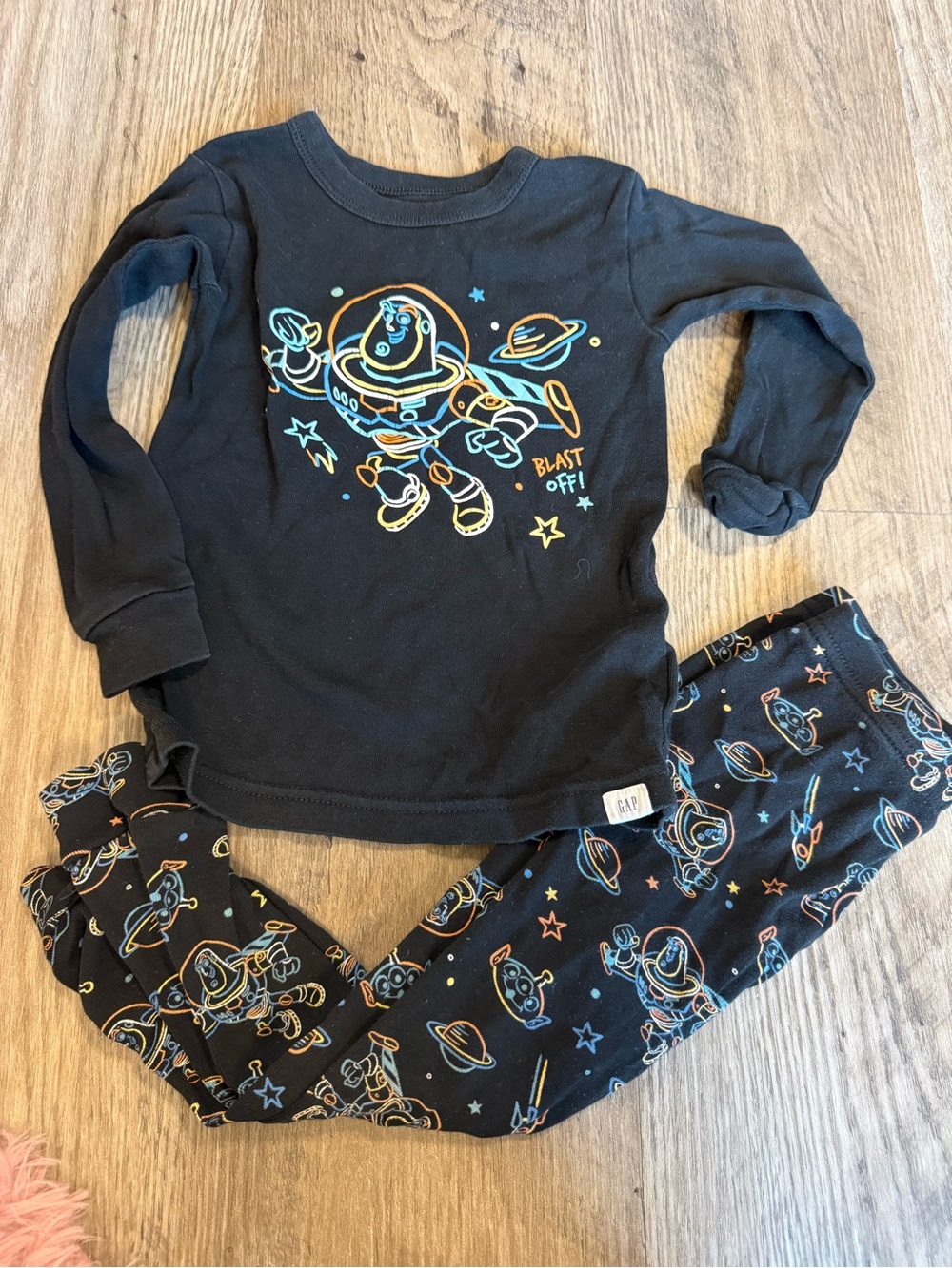 Baby Gap Pixar Toy Story Buzz Lightyear Pajama Set 3T Organic Cotton
